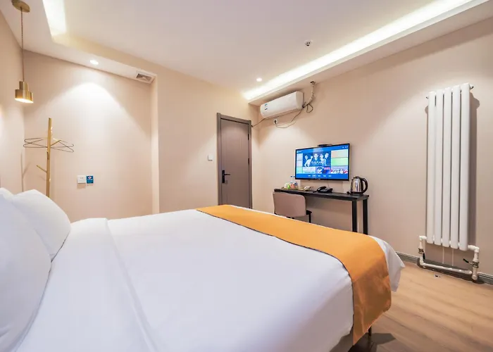 Wutong Ins Designer Hotel