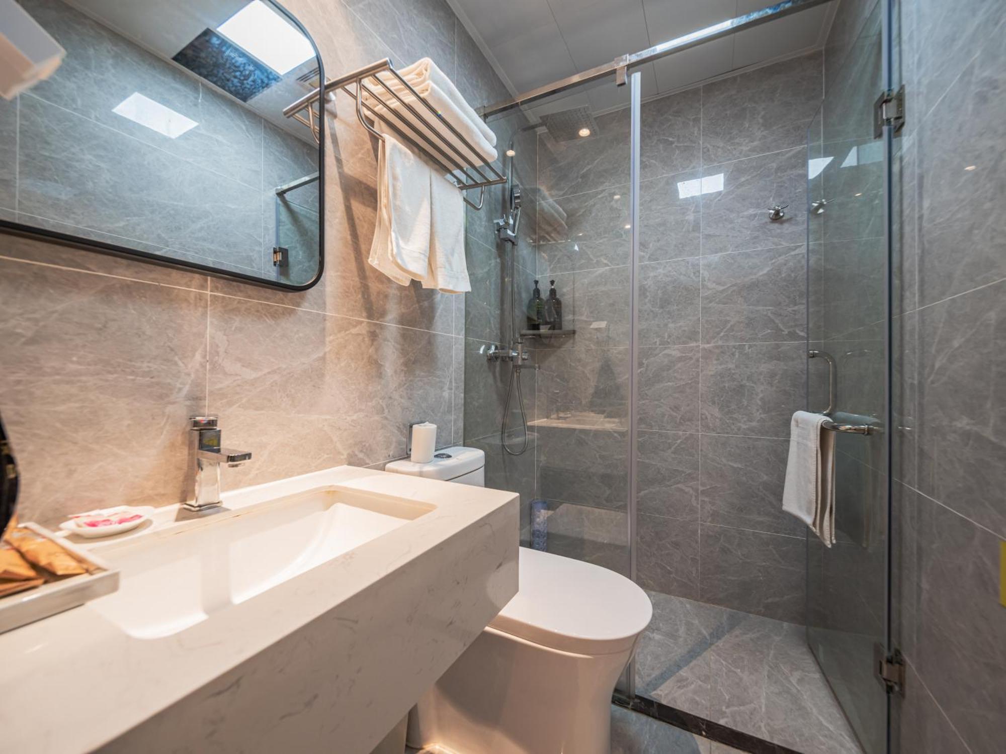 Hotel Wutong Ins Designer