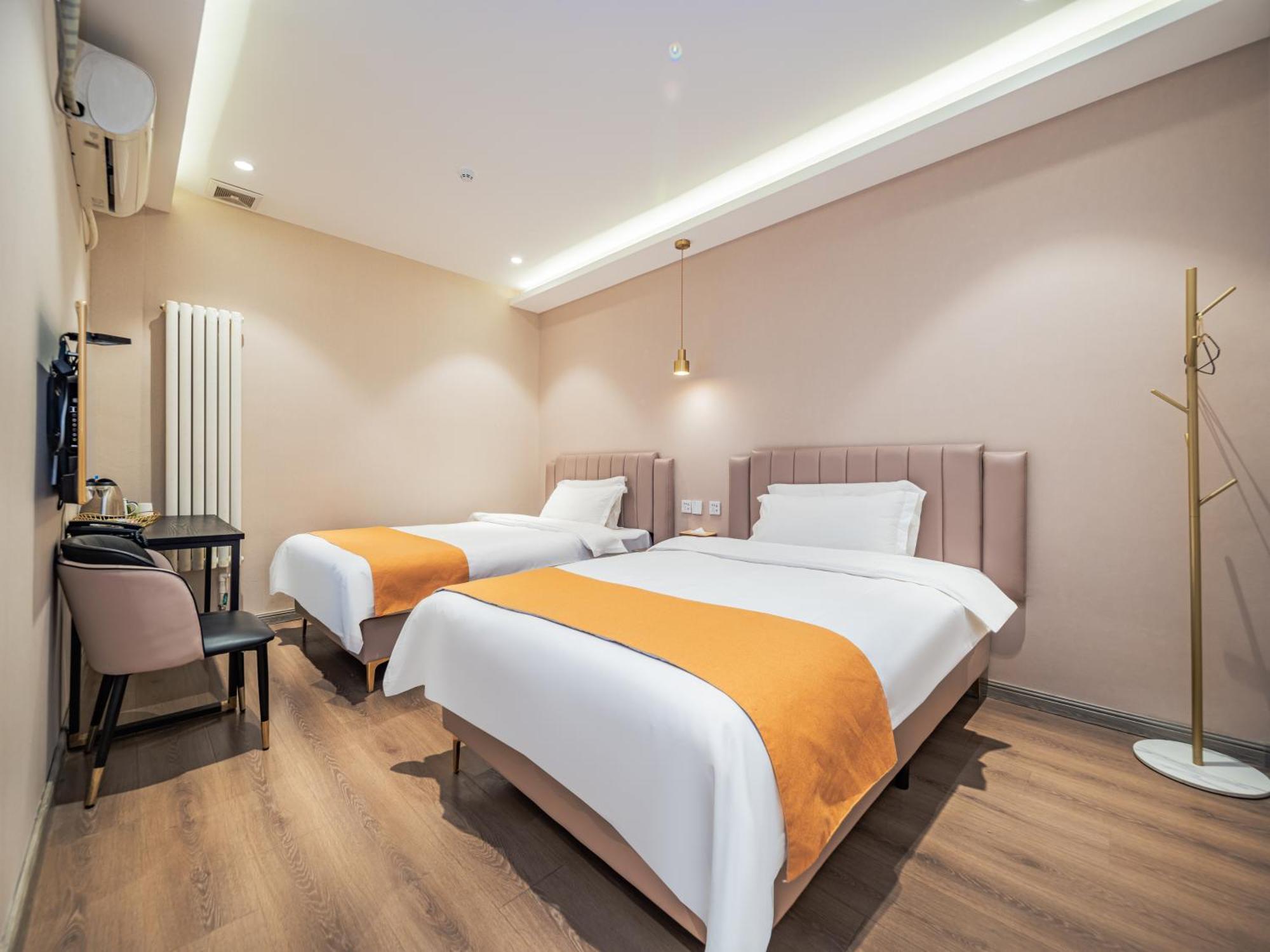 Wutong Ins Designer Hotel